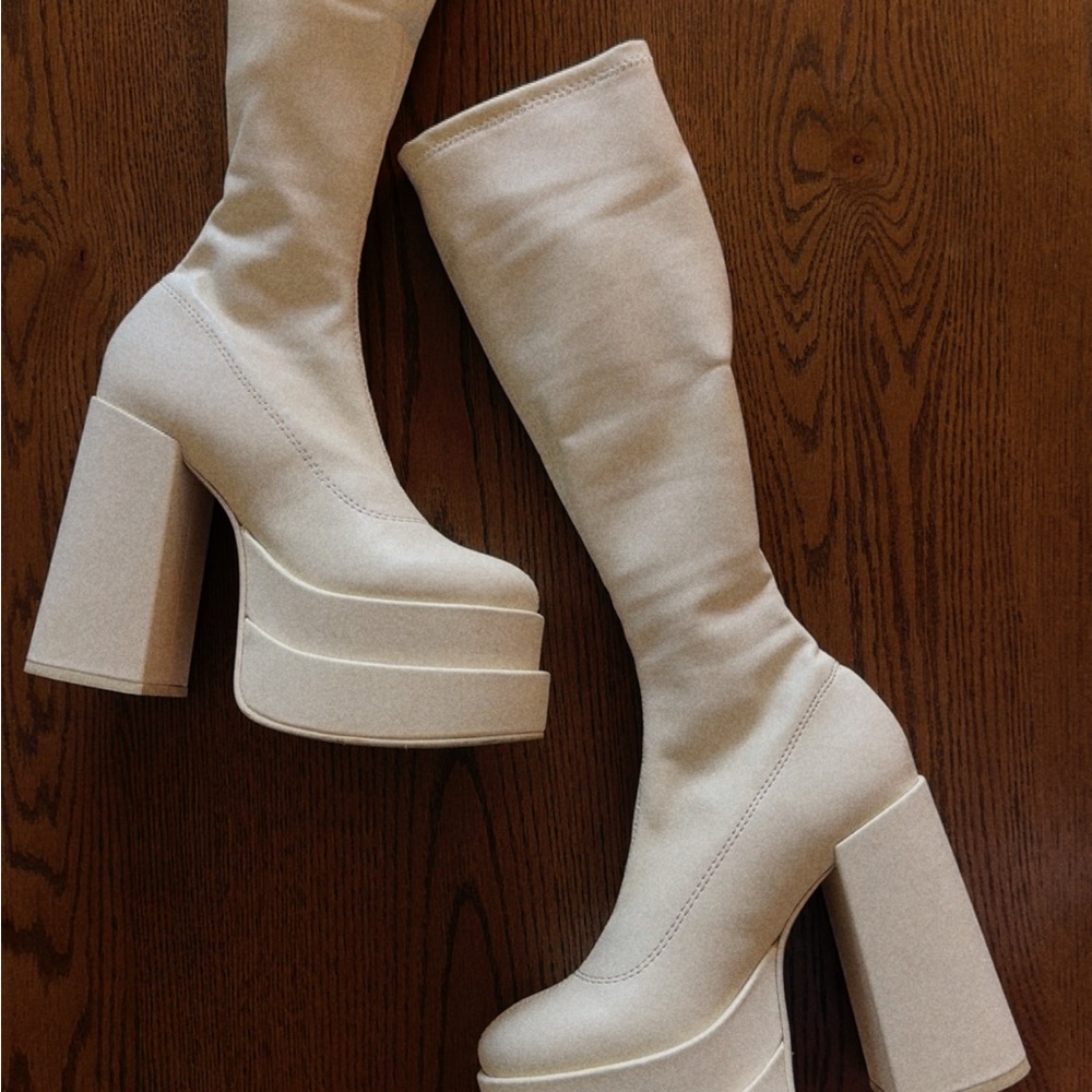 Steve Madden Cypress Off-White